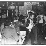 DEVO Live at CBGB, New York, May 1977, (lÐr) Mark minus trousers